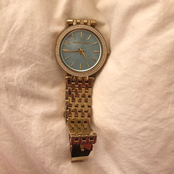 Michael Kors gold watch - Picture 1 of 4